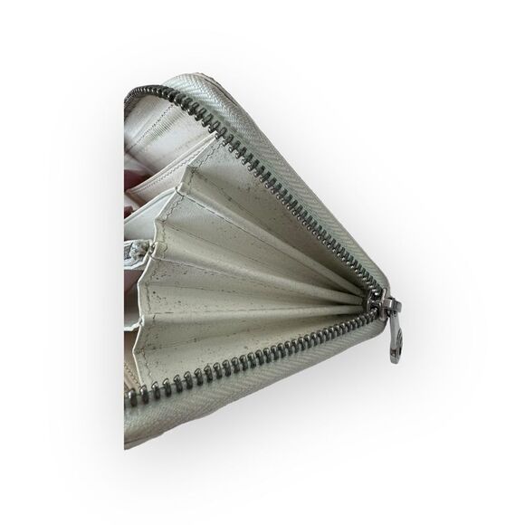 Goyard White Goyardine Matignon GM Wallet - Picture 12 of 13